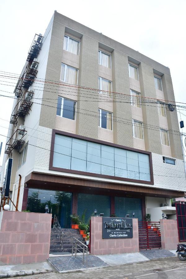 Hotel Yatharth Inn Varanasi Exterior foto